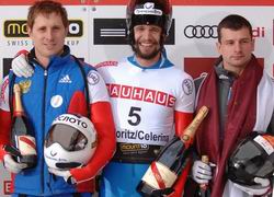 Александр Третьяков (в центре) первым из россиян выиграл чемпионат мира по скелетону