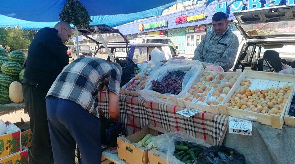 В Барнауле прошел рейд по выявлению торгующих в неположенных местах